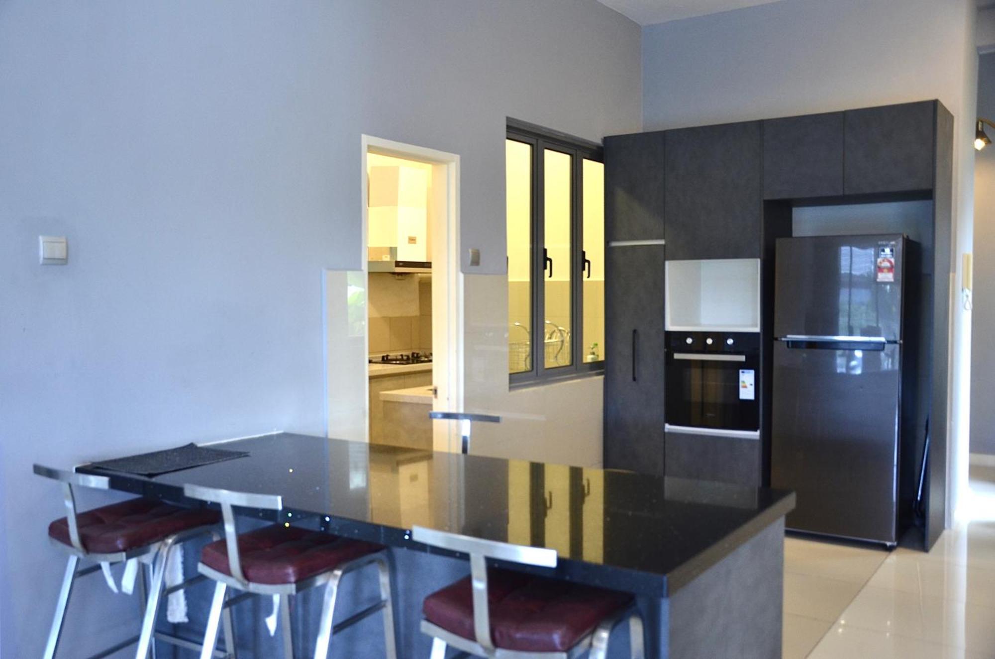 The Loft Residences Homestay @ Block C Imago Mall Kk Central Кота-Кинабалу Экстерьер фото